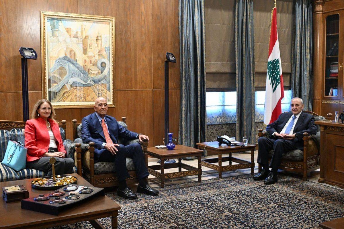 المبعوث الأمريكي: أزمة لبنان تتجاوز الضمانات