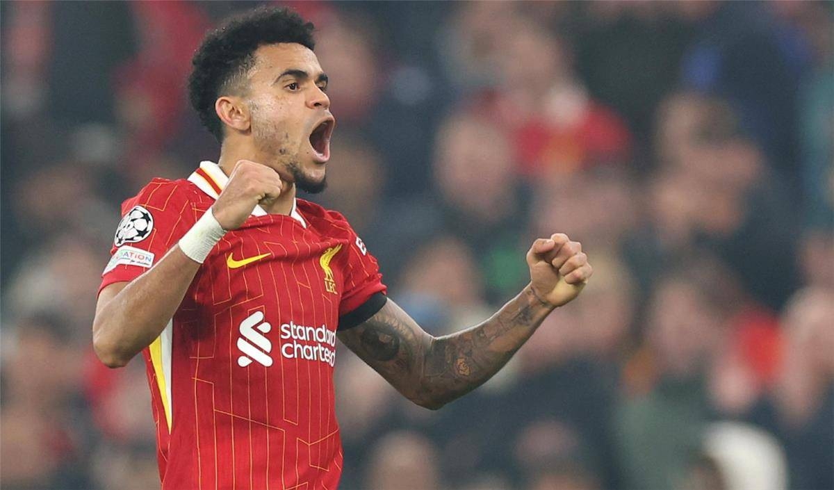 بايرن ميونخ يعرض 75 مليون يورو لضم دياز من ليفربول