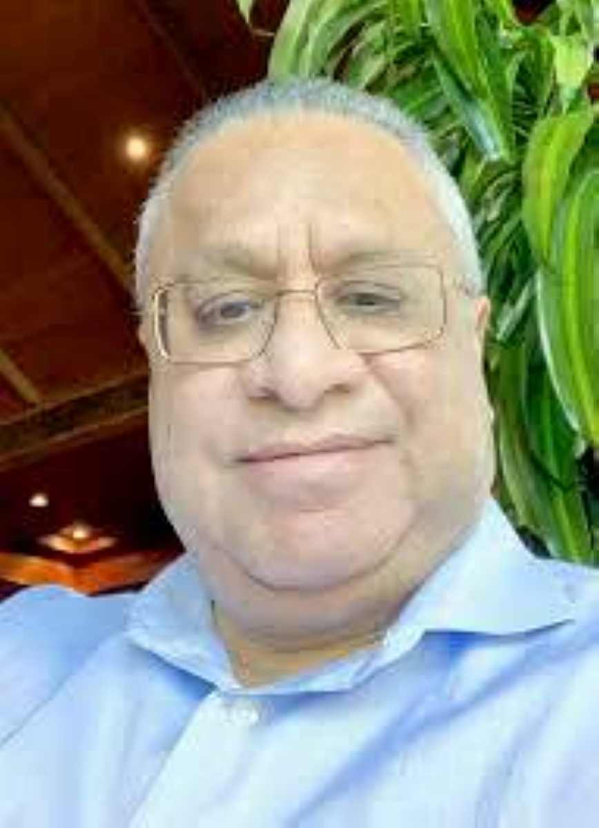 أحلام المثقف: رحلة في عالم الأوهام والخيال