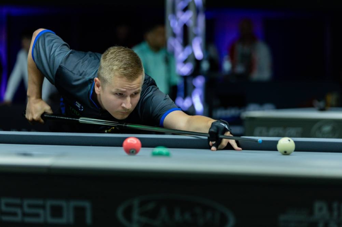 اقتراب حسم بطولة العالم للبلياردو: منافسات مثيرة
