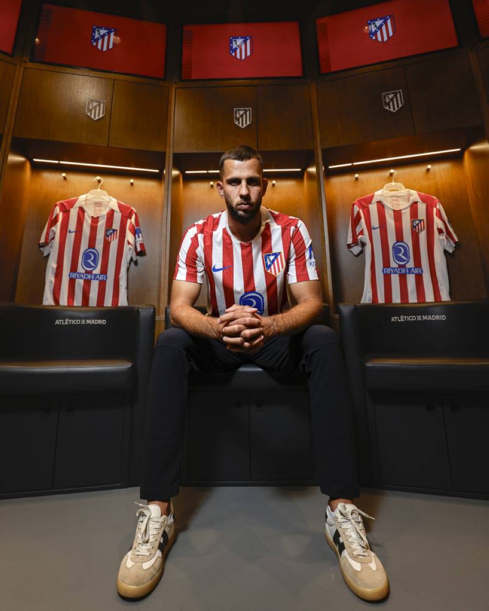 كيف انتقل هانكو من النصر إلى أتلتيكو مدريد؟