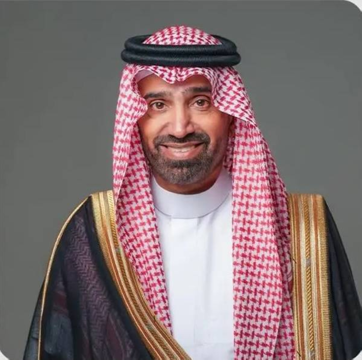 وزير الموارد البشرية يشيد بجهود مكافحة الاتجار بالبشر