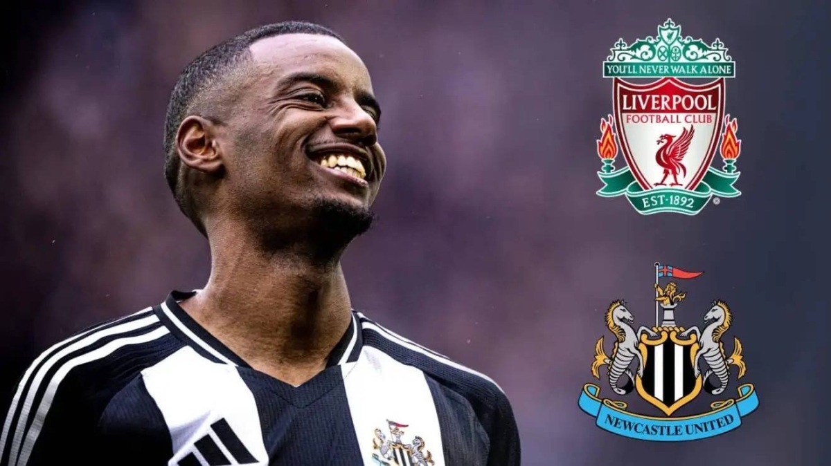 نيوكاسل يرفض عرض ليفربول التاريخي لضم إيزاك