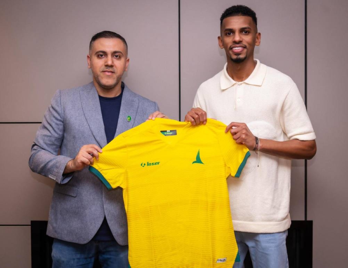 تعزيز صفوف الخليج بثلاثة لاعبين: سعودي وهولندي وإسباني