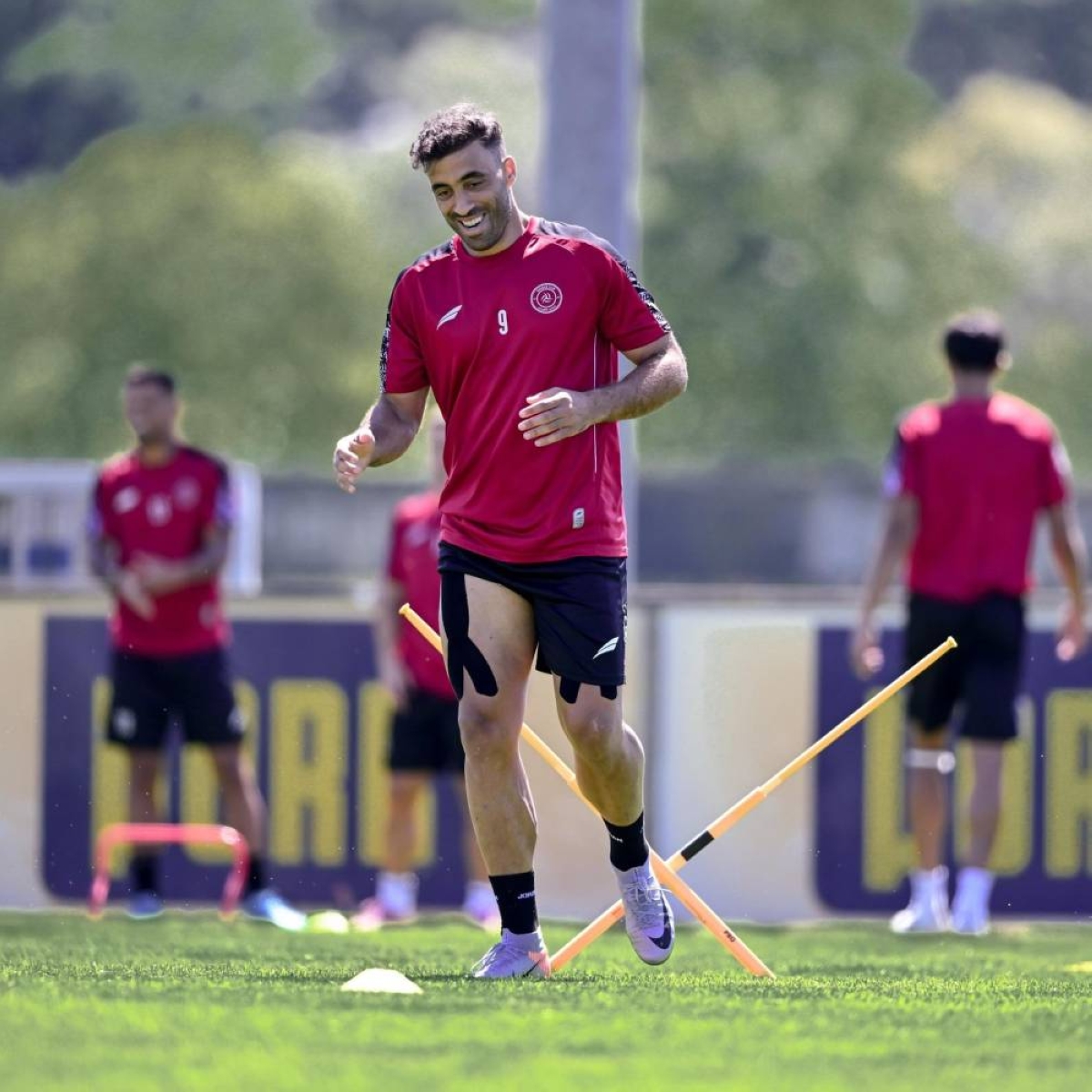 عبدالرزاق حمدالله يطمح للتتويج بلقب هداف دوري روشن