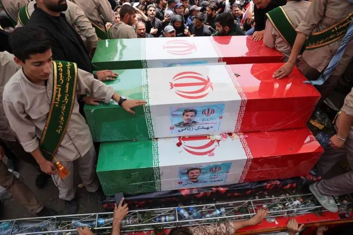 إيران تؤمن علماء النووي بنقلهم إلى مواقع آمنة