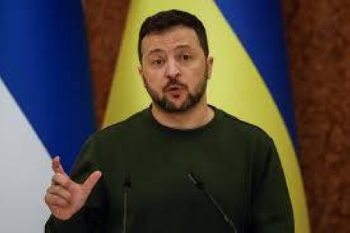 زيلينسكي يرفض الانسحاب من دونباس: موقف حازم لأوكرانيا