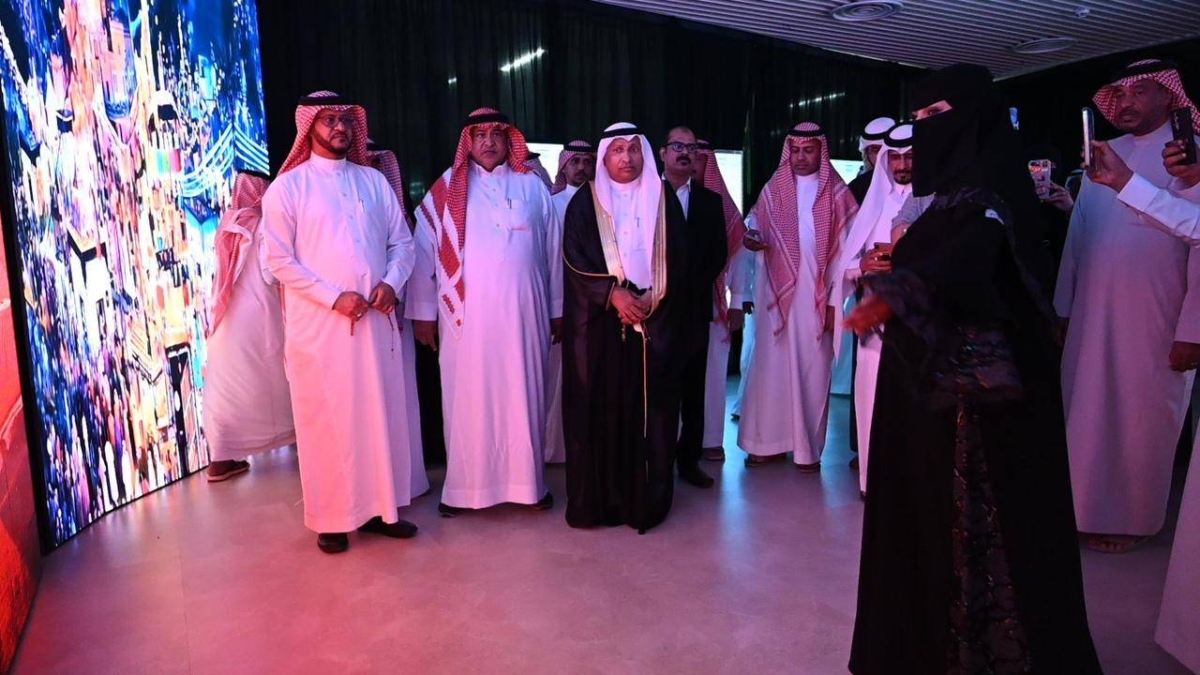 افتتاح معرض "نبض الفن" في جازان: تجربة فنية مميزة