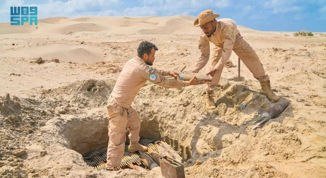مشروع مسام يزيل 828 لغماً من الأراضي اليمنية بأمان
