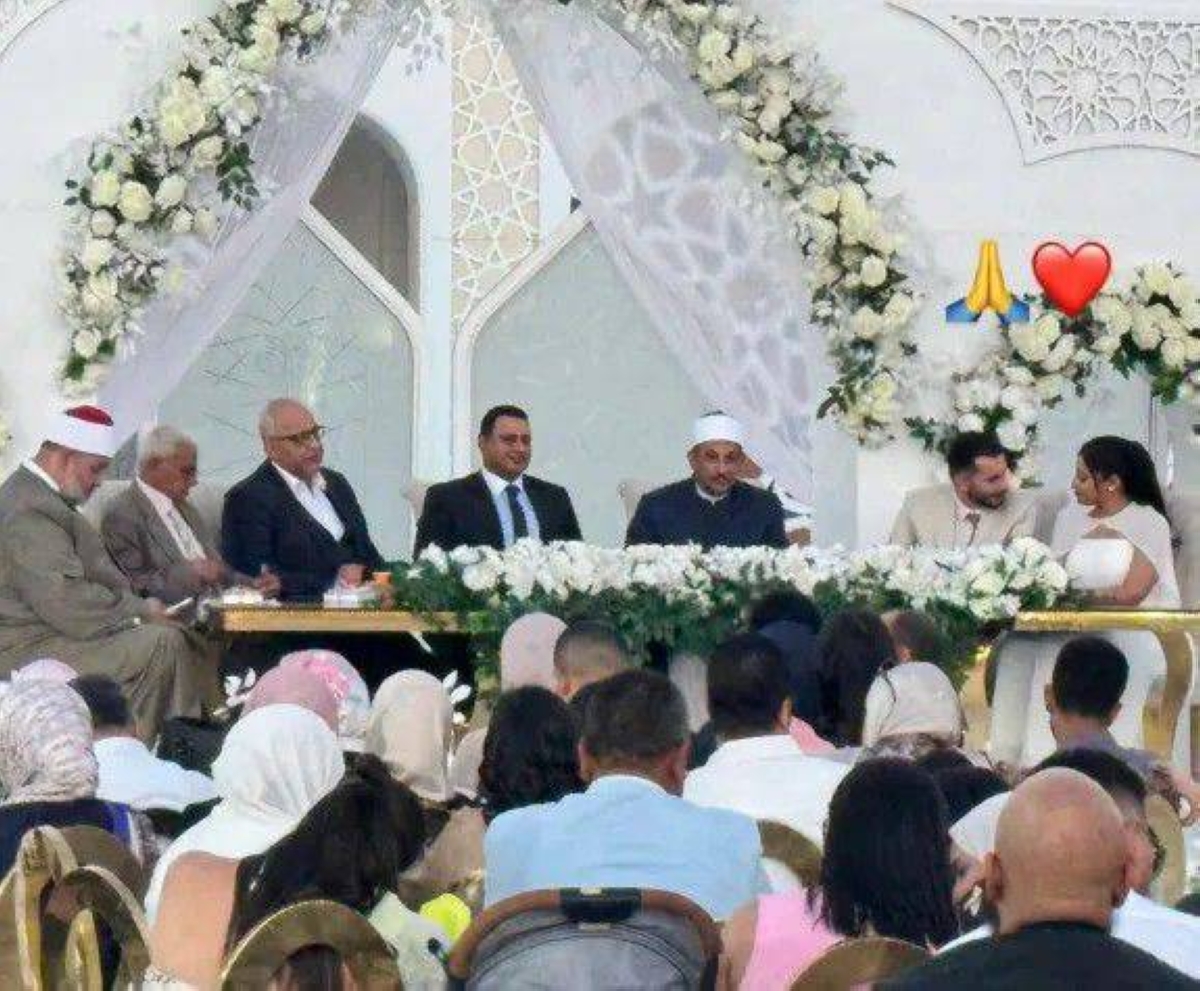 بيومي فؤاد يحتفل بزفاف نجله دون حضور نجوم الفن