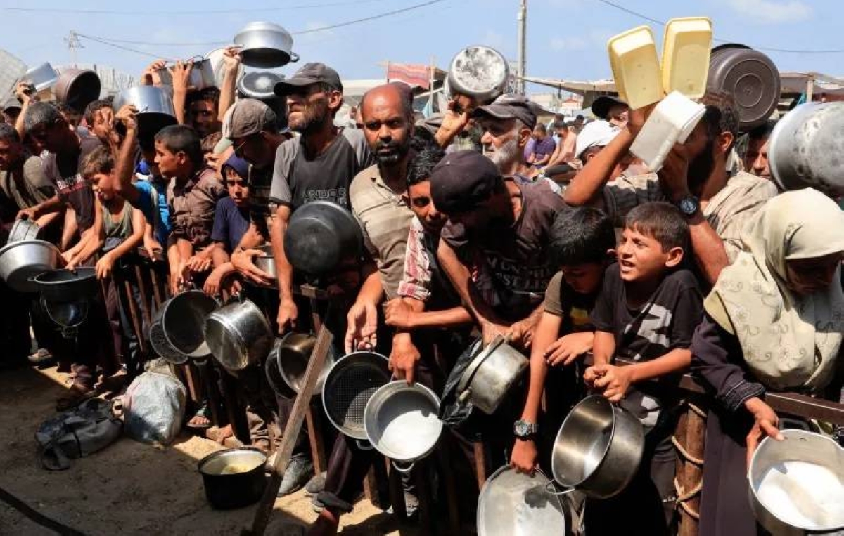 غزة تحت الحصار: معاناة السكان وسط تعثر صفقة الأسرى