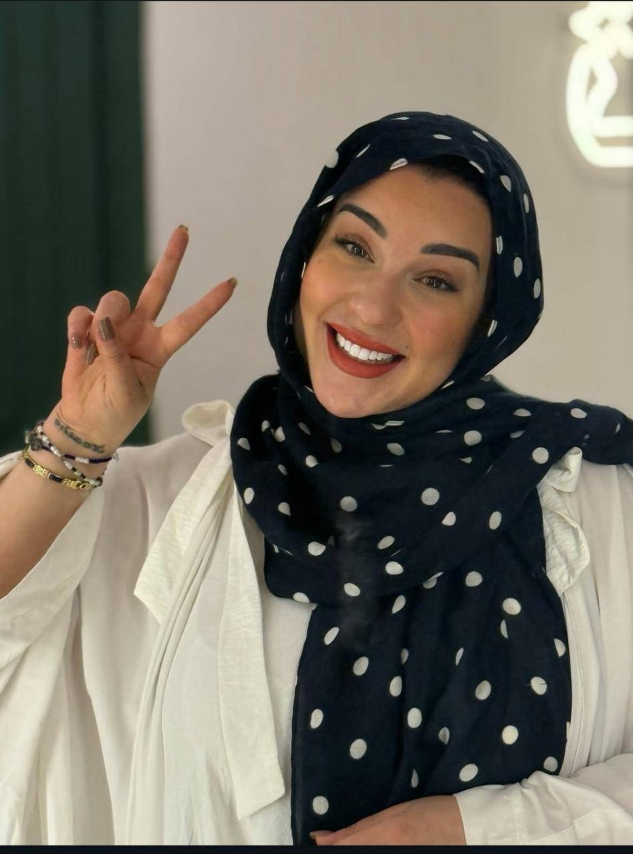 ابنة شريف منير تعود للحجاب: تفاصيل القصة كاملة