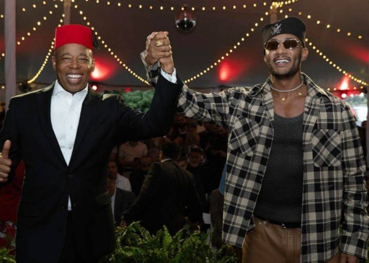 محمد رمضان يلتقي عمدة نيويورك ويعزز حب الأمريكيين لمصر