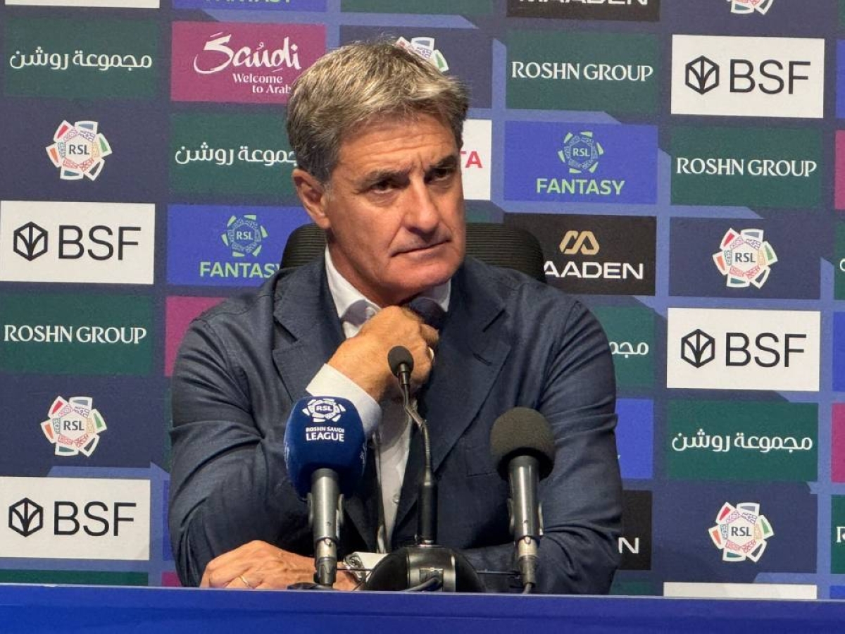 القادسية يفرض التعادل على الهلال بهدفين مثيرين