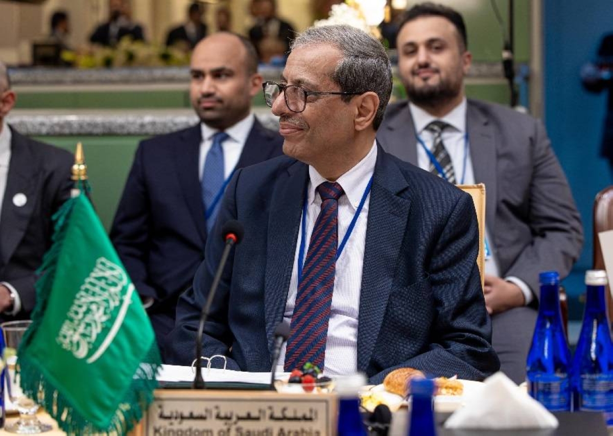 الرسي يحضر اجتماع التعاون الخليجي والمملكة المتحدة
