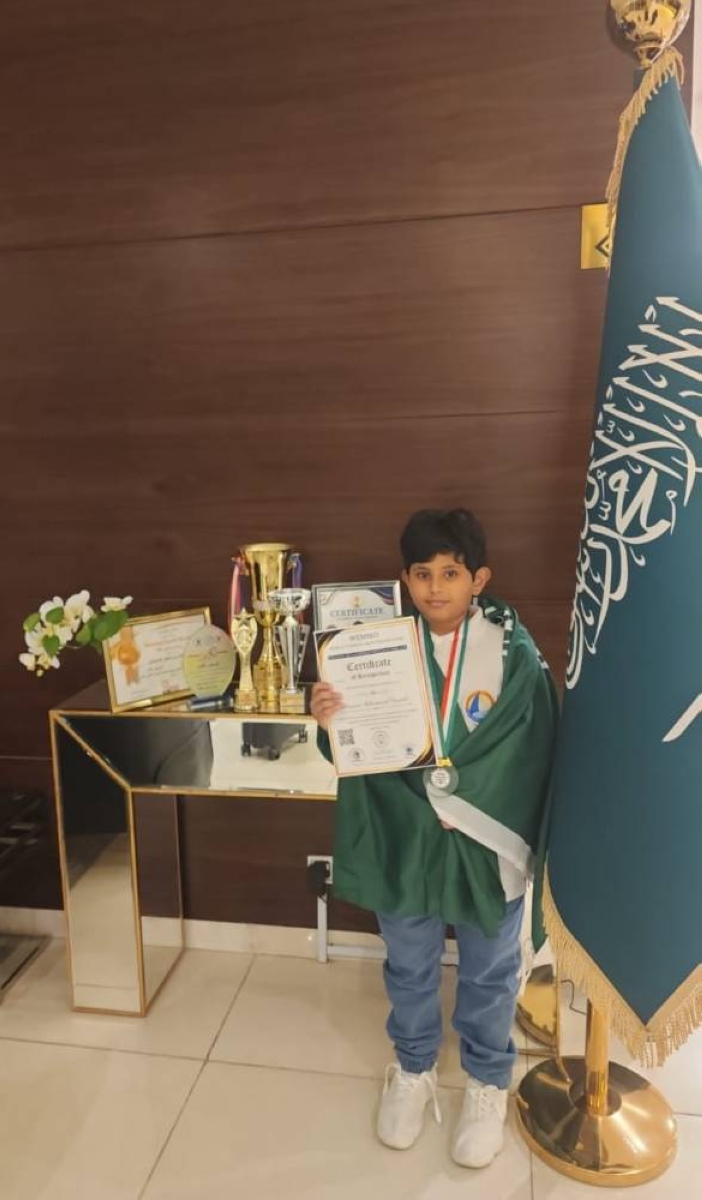 طالب سعودي يحقق إنجازاً عالمياً في الحساب الذهني