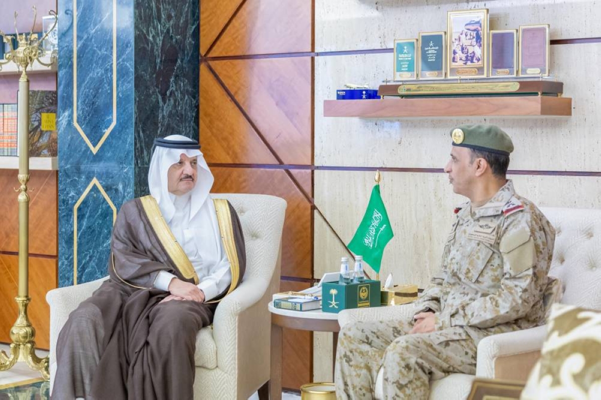 أمير الشرقية يرحب بقائد المنطقة الجديد في منصبه