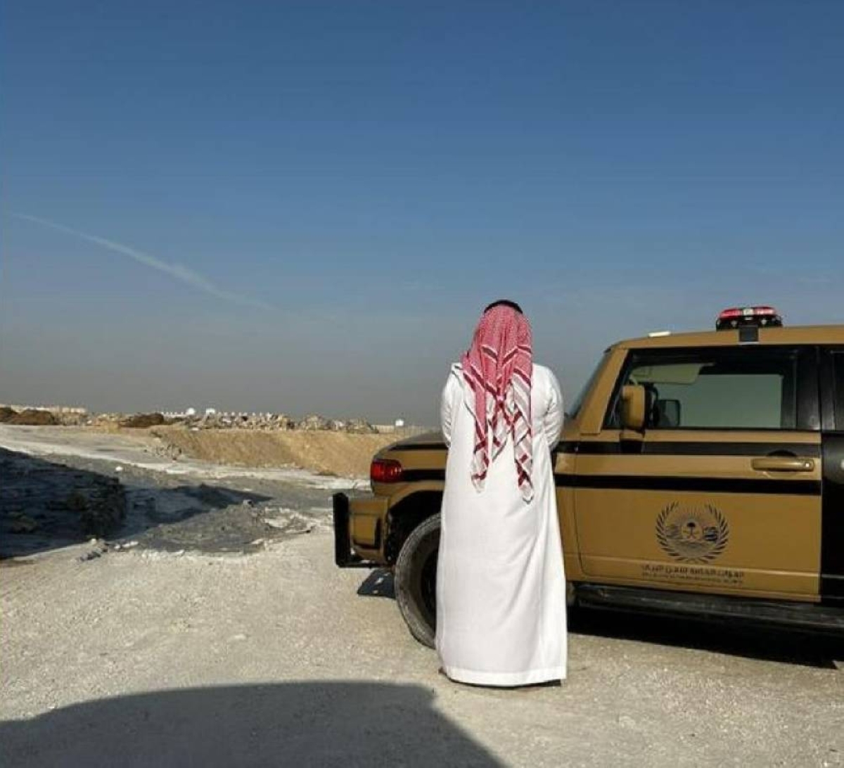ضبط مواطن بالشرقية لتفريغ مواد خرسانية مخالفة للبيئة