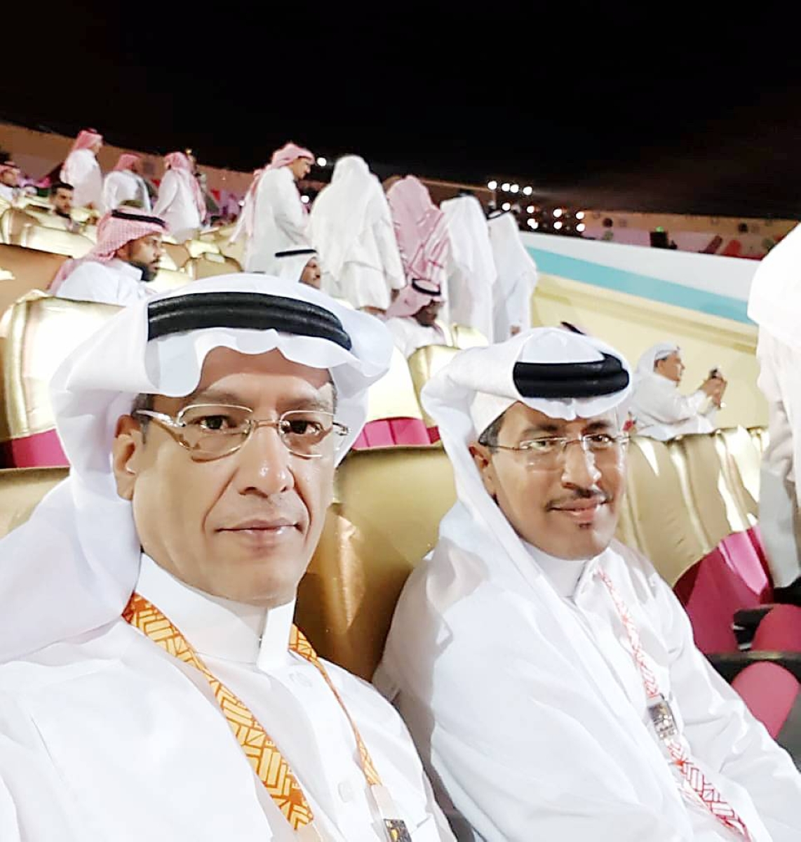 "سعد الهمزاني: تأثير الثبيتي ونور على الشعر العربي"