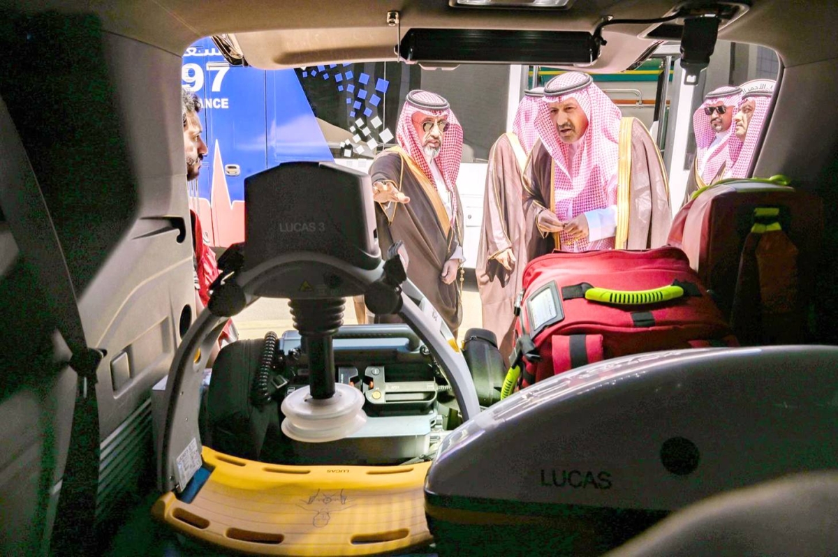 إطلاق مركبة التدخل السريع "عبية" للطوارئ في الباحة