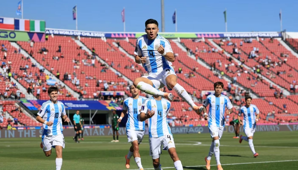 الأرجنتين تهزم نيجيريا 4-0 وتتأهل لربع نهائي مونديال الشباب