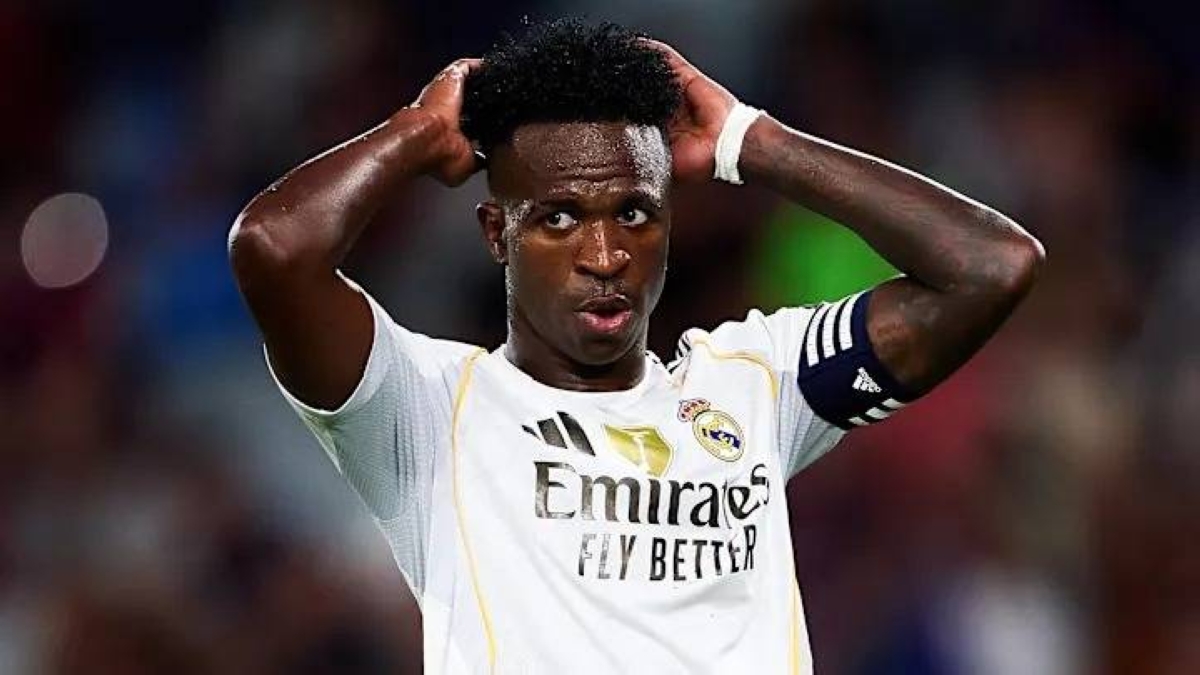 حريق هائل بمنزل فينيسيوس: غياب نجم ريال مدريد