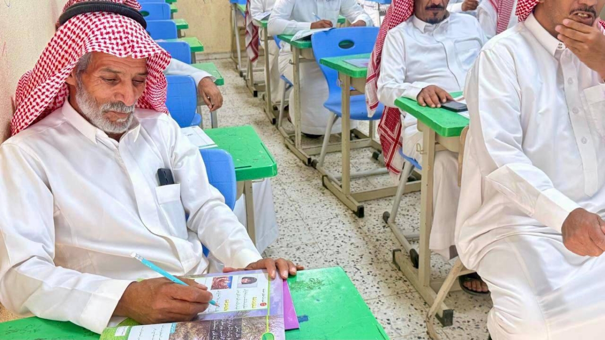المملكة تحتفي بكبار السن: تعزيز الرعاية وكرامة الإنسان