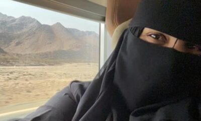 شيماء سيف ترتدي النقاب خلال أداء العمرة وتفاجئ جمهورها