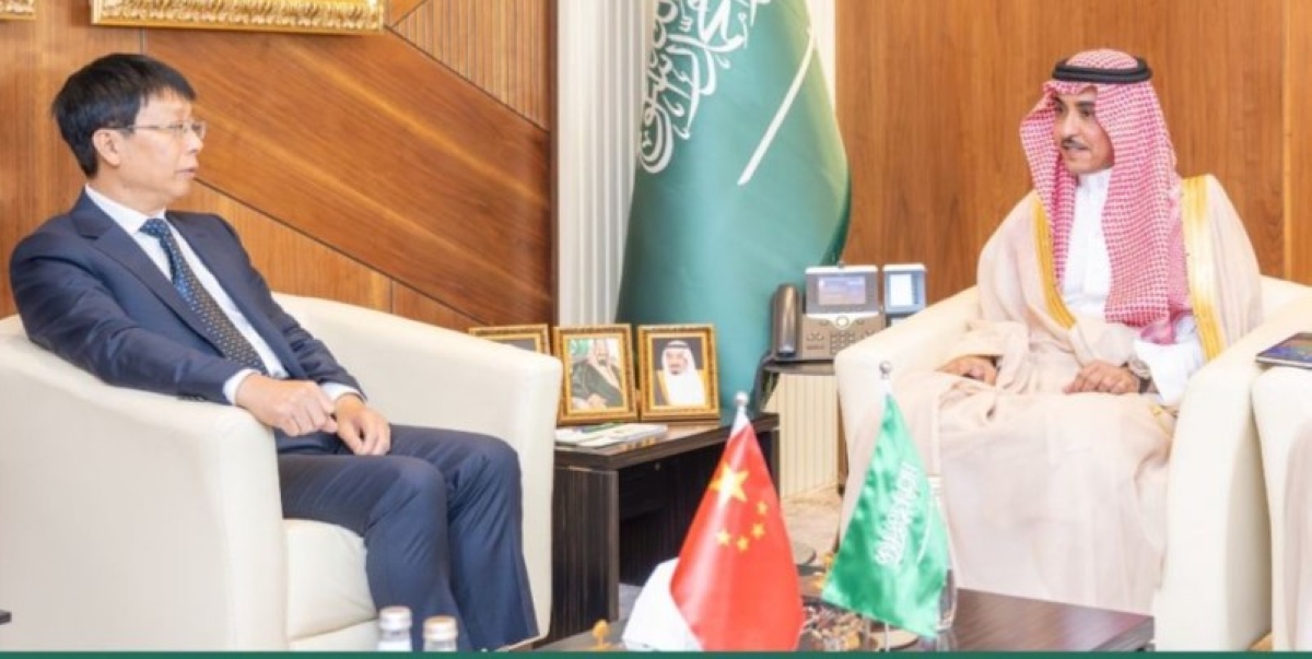 قراءة صينية للتأثير السعودي في صحيفة الشعب بالرياض