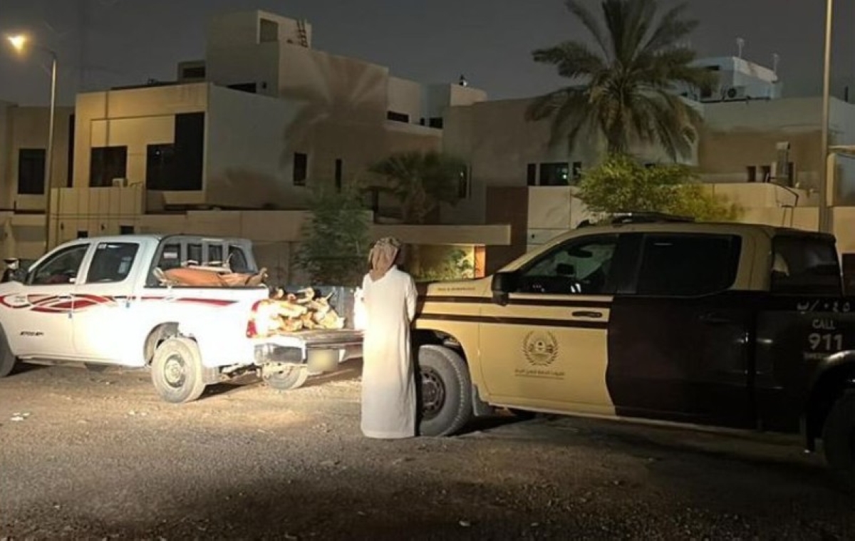ضبط مواطن بالرياض لنقل حطب محلي بشكل غير قانوني
