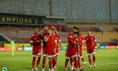 "المنافسة تحتدم في الدوري المصري: صراع المراكز يشتعل"