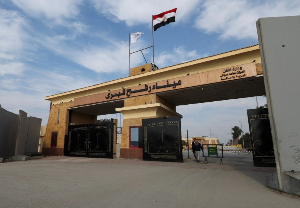 نتنياهو: فتح معبر رفح مشروط بعودة جثامين الأسرى