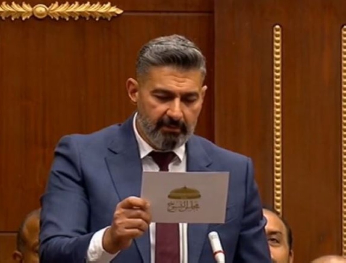 ياسر جلال يؤدي اليمين الدستورية كرئيس جديد