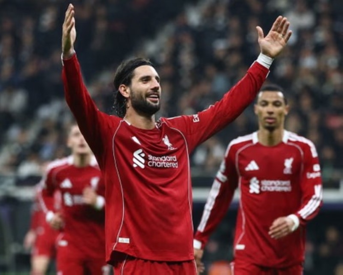 ليفربول يكتسح فرانكفورت بخماسية ويستعيد كبرياءه