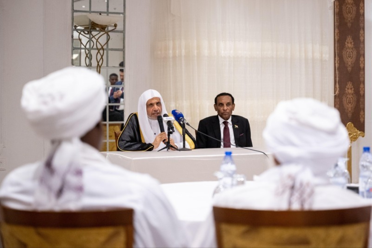 لقاء الأمين العام لرابطة العالم الإسلامي بعلماء السودان