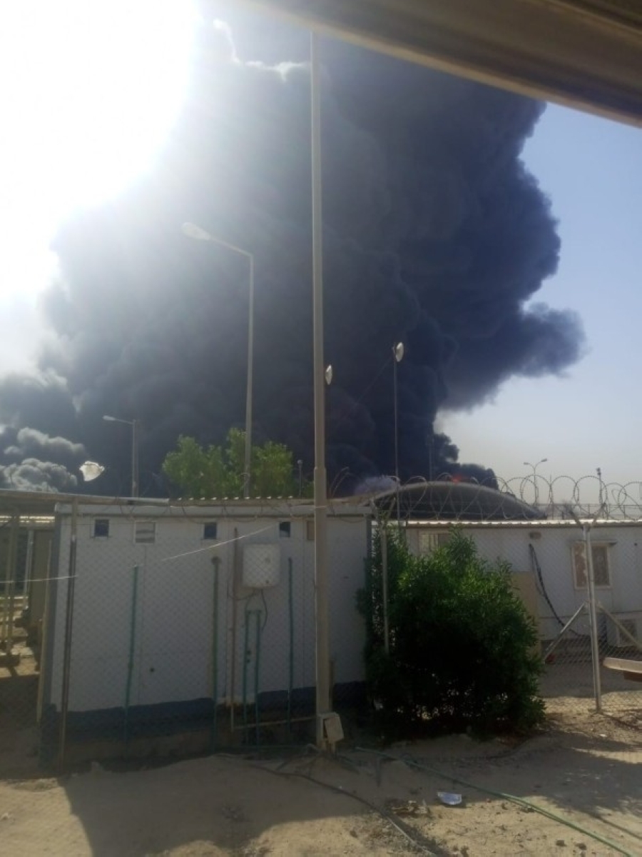 حريق خط أنابيب نفطي بالبصرة يودي بحياة عاملين