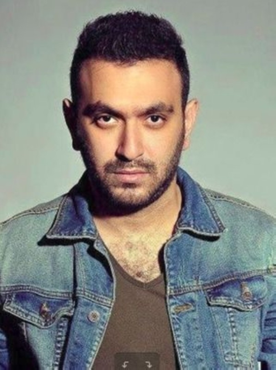 كريم محسن يقدم بلاغاً ضد مريض ينتحل شخصيته