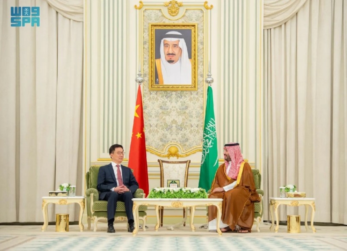 ولي العهد ونائب الرئيس الصيني يناقشان التعاون الدولي