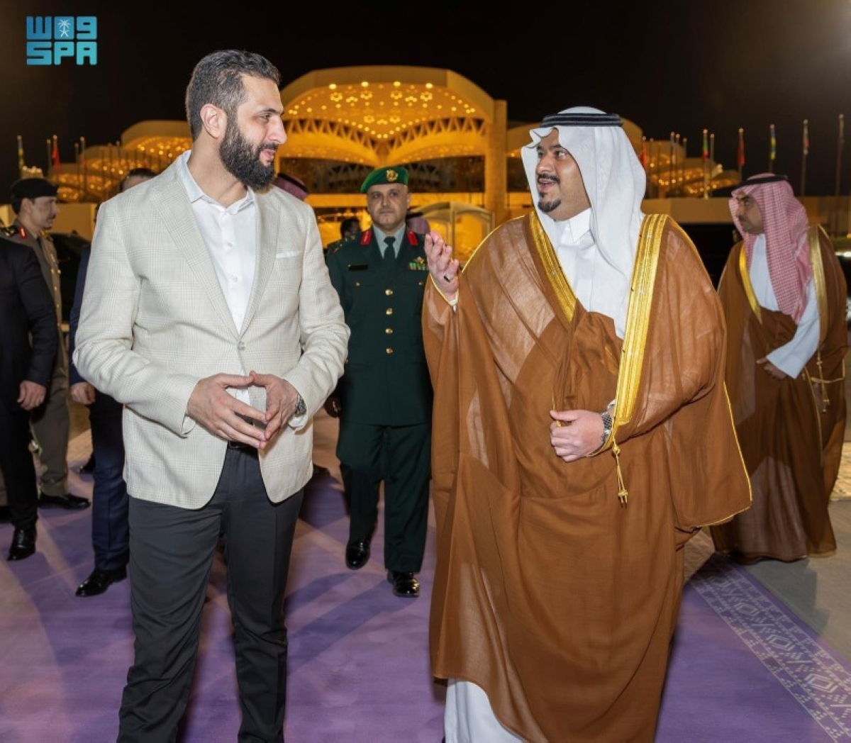 مغادرة الرئيس الشرع من الرياض: تفاصيل الزيارة والأهداف