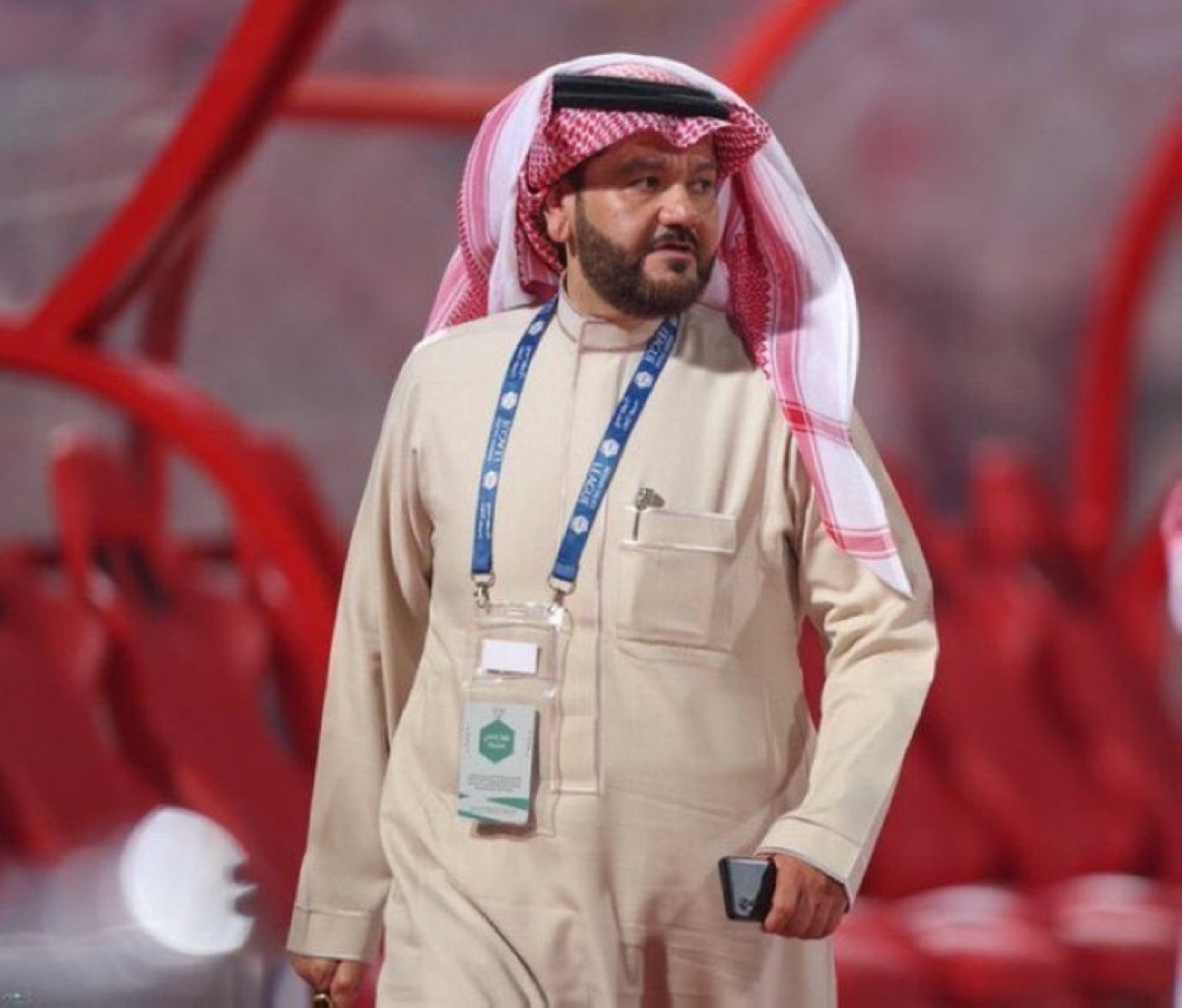 استقالة مدرب الوحدة التونسي: تفاصيل وأسباب الرحيل