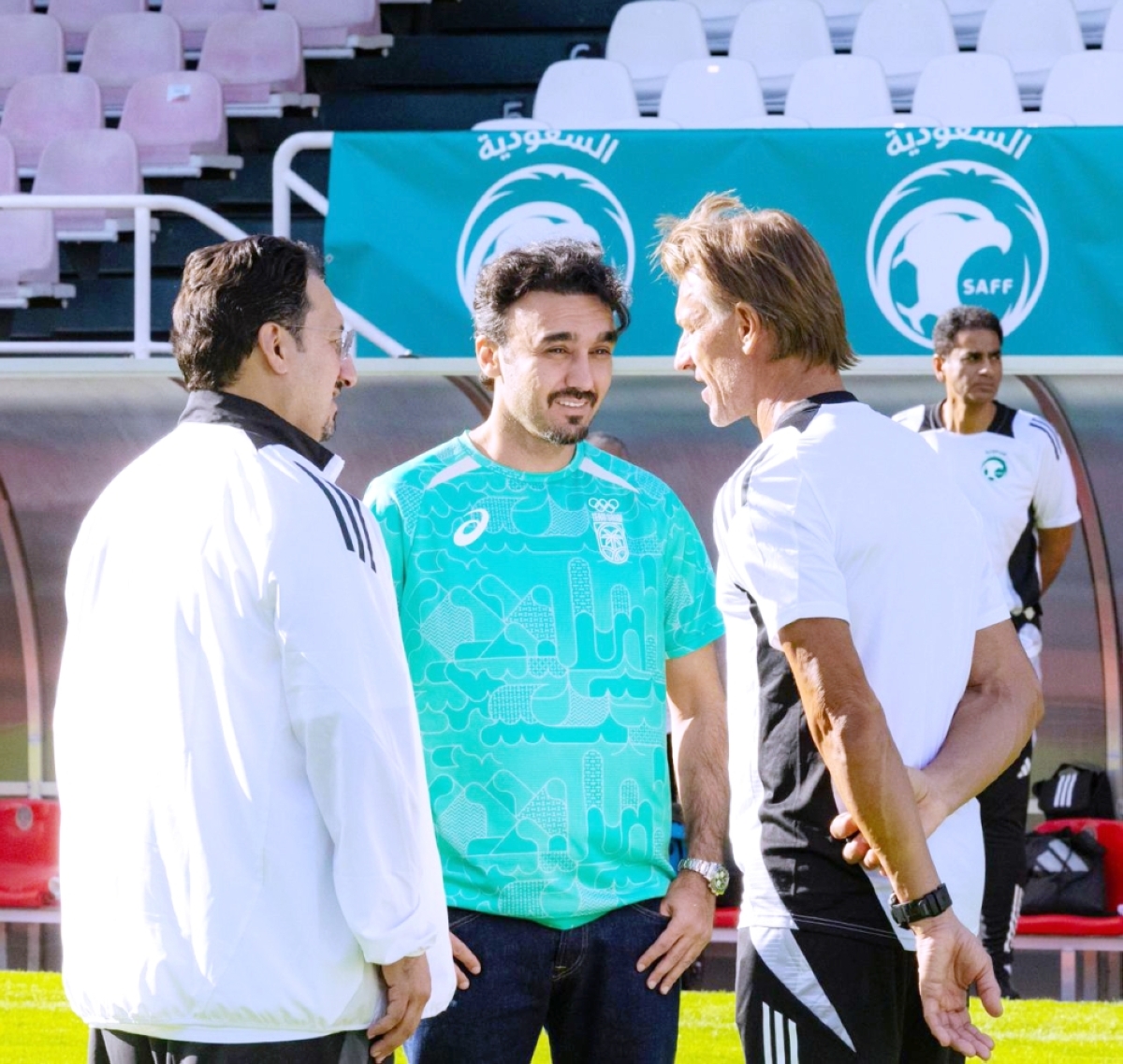 رينارد يعلن قائمة السعودية لمواجهتي ساحل العاج والجزائر