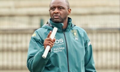 جنوة الإيطالي يقيل باتريك فييرا من منصبه كمدرب