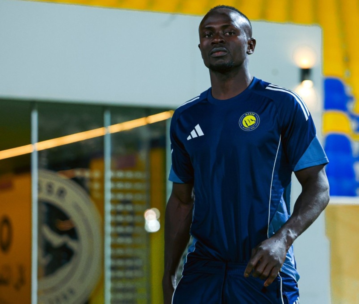 غياب ساديو ماني المحتمل يثير قلق جماهير النصر