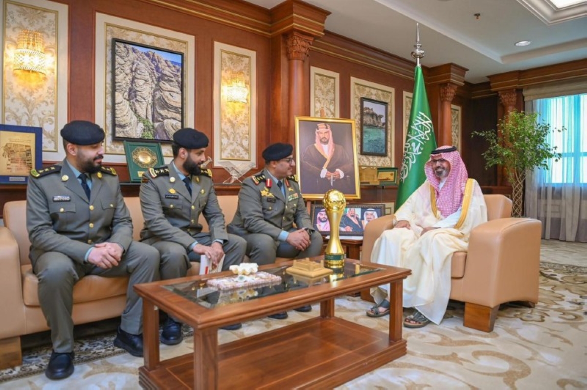 استقبال نائب أمير جازان لقائد الأفواج الأمنية