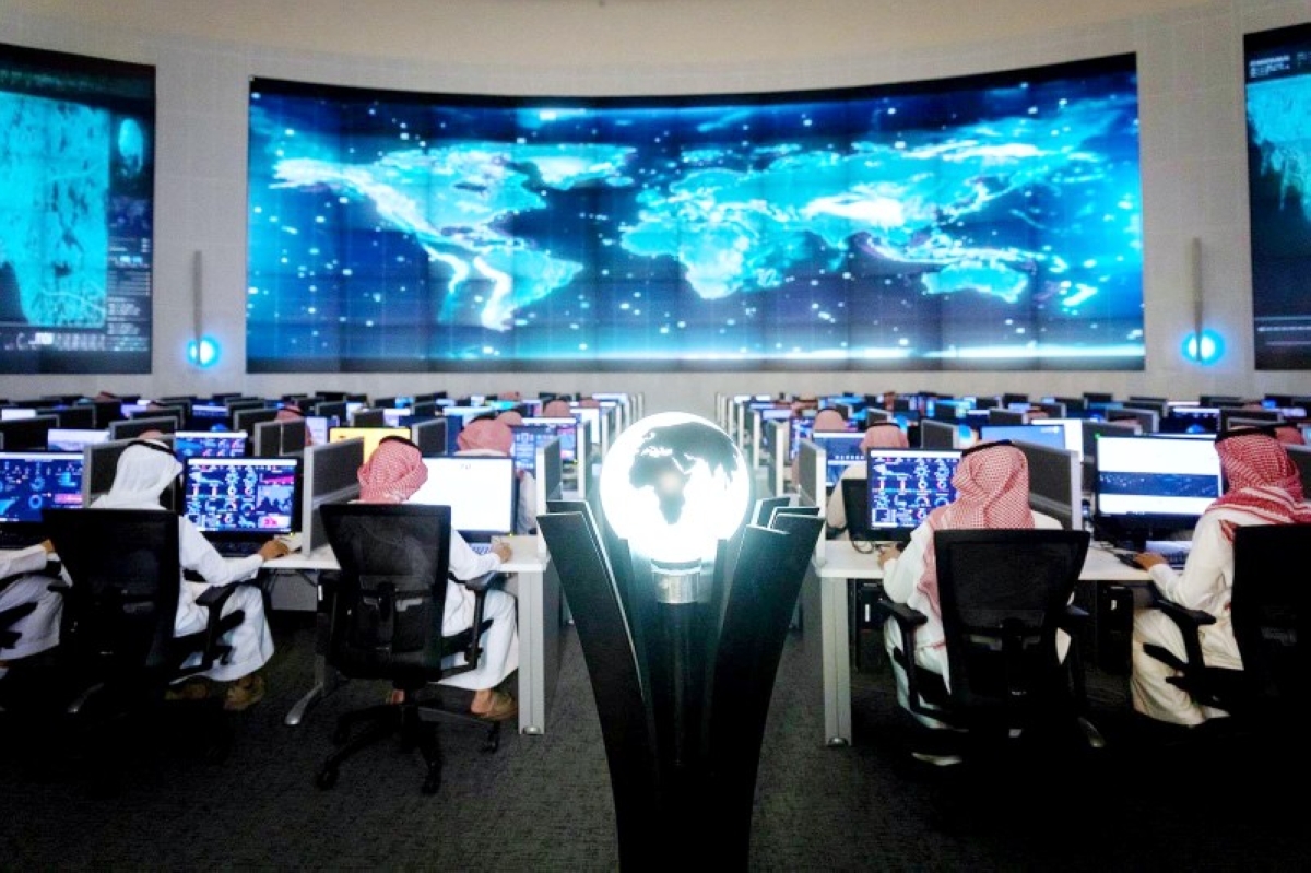 كيف يتنكر المتطرف لمن رباه ويحول أوهامه لبطولات؟