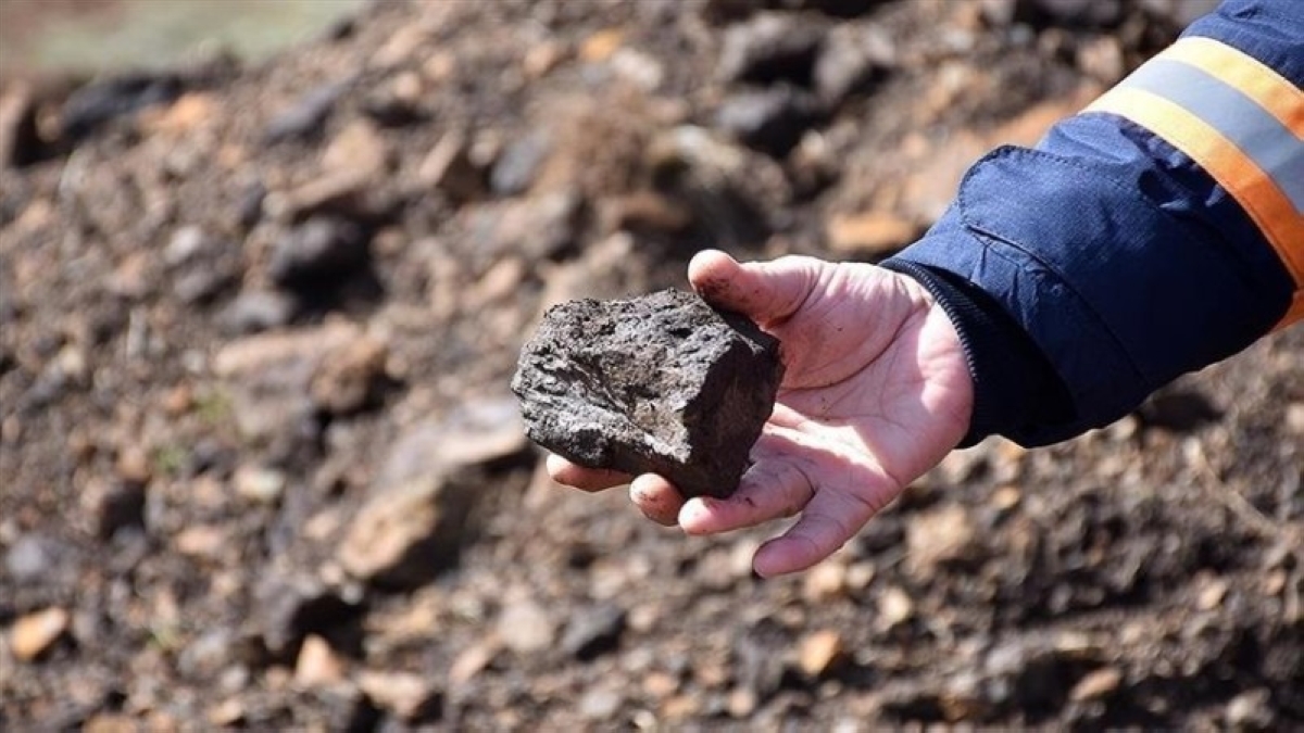 بوتين يكشف خطة ضخمة لاستخراج المعادن النادرة