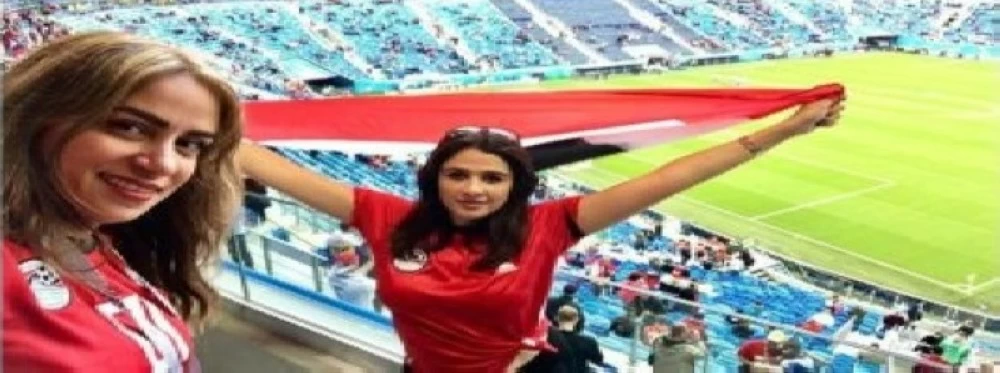 ياسمين عبدالعزيز وعلاقتها بحارس مرمى: حقيقة أم شائعة؟