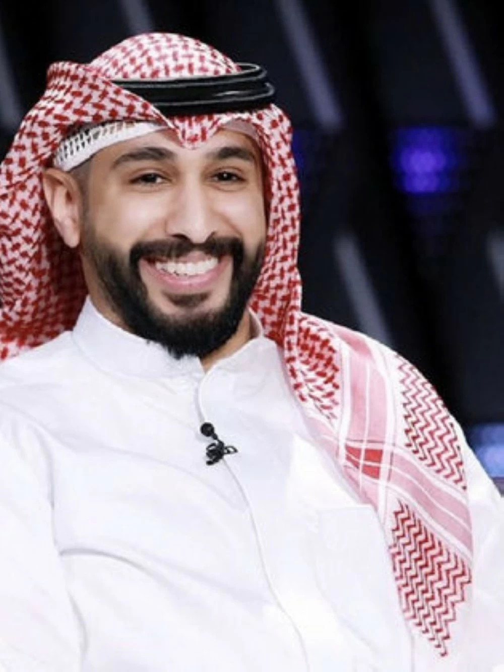 فهد البناي يتعافى بعد حادث مروري خطير