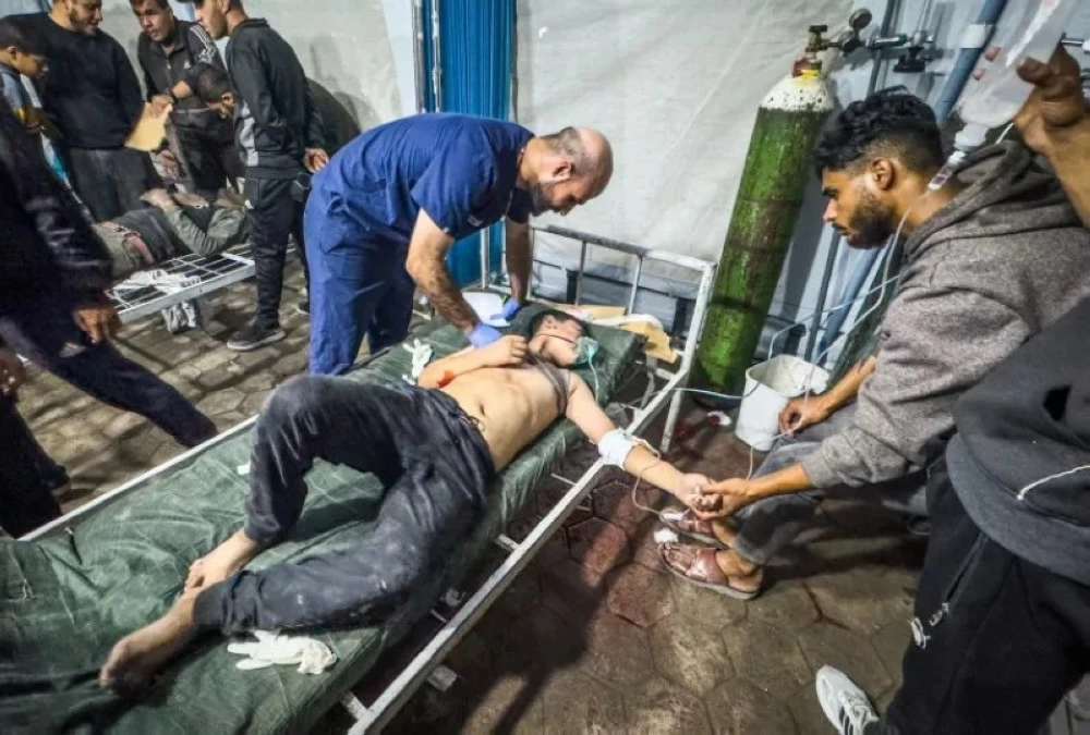 إسرائيل تهاجم غزة: مقتل وإصابة 100 فلسطيني