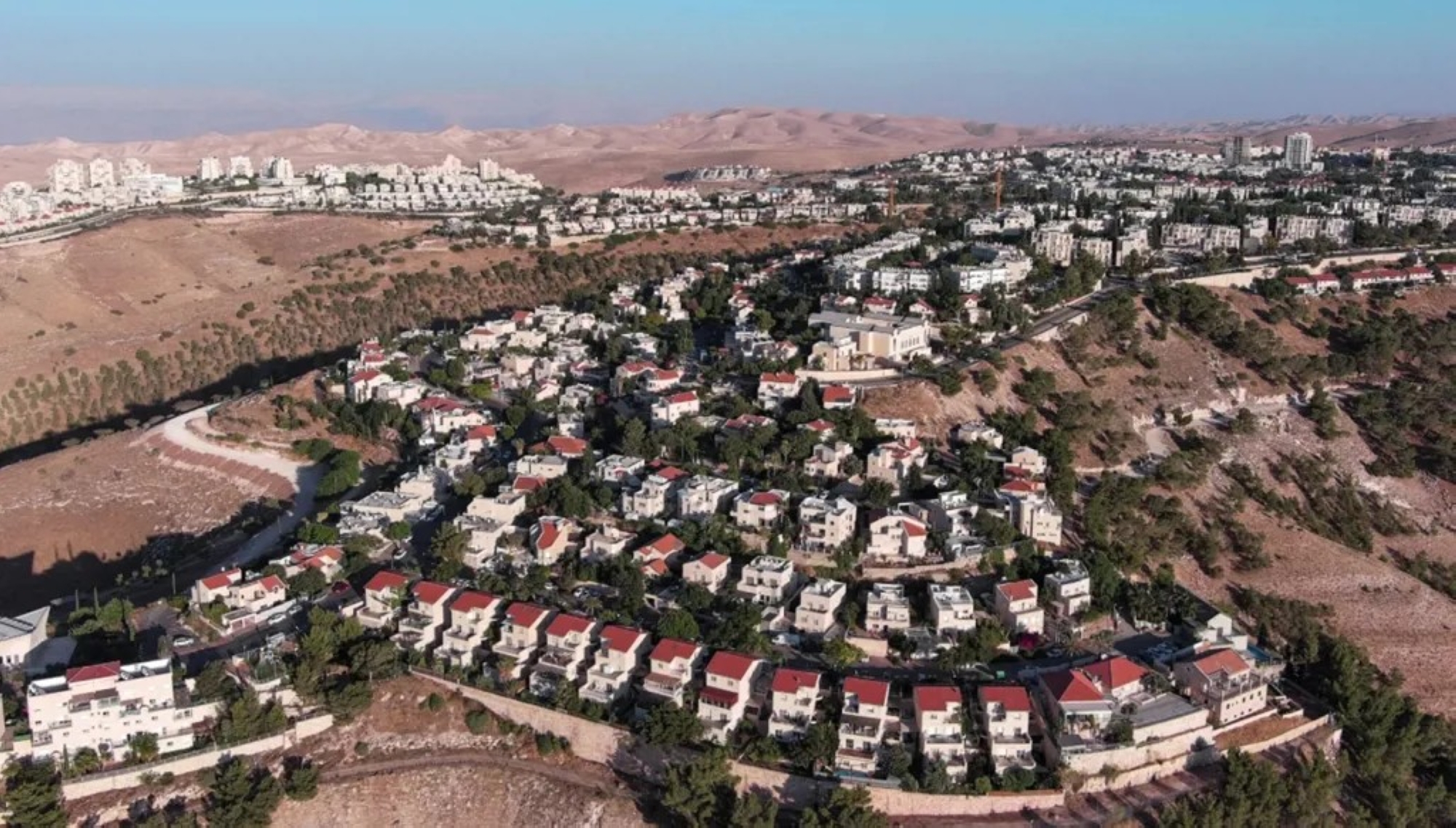 14 دولة تدين التوسع الاستيطاني الإسرائيلي وتطالب بوقفه فوراً